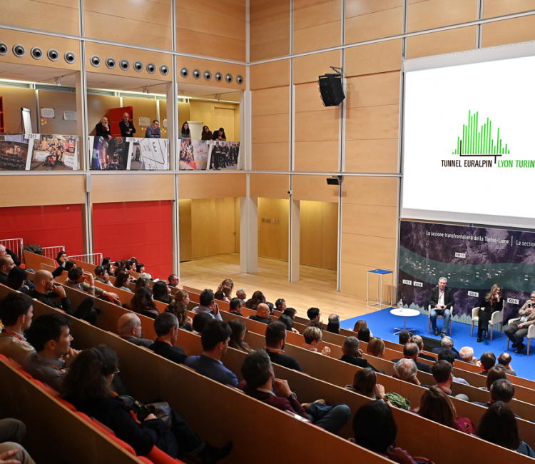 Agora TELT-2025-DMA