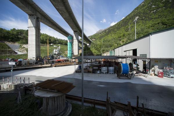 Tunnel de base, le creusement débute par Chiomonte