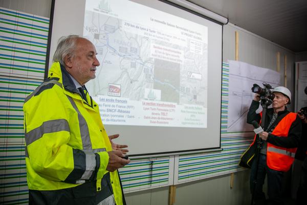 Avanzano le gare per il tunnel di base