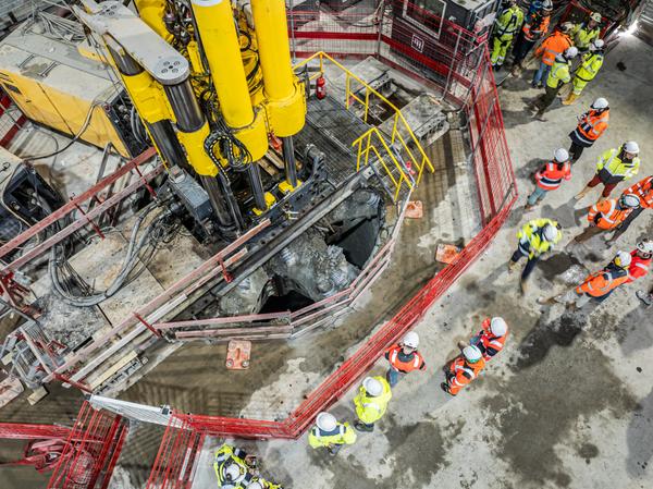 Il tunnel di base ha raggiunto un fronte di roccia dura