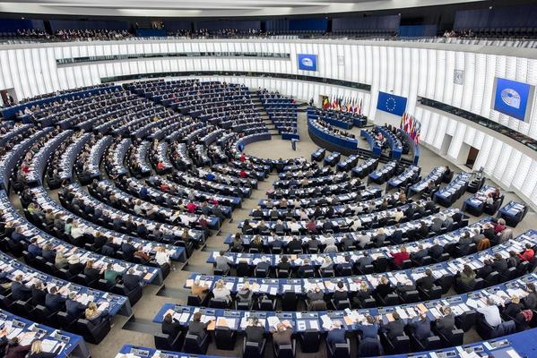 Il Parlamento europeo aumenta le risorse per le grandi reti di trasporto