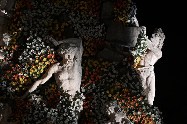 Fiori sul monumento al Fréjus fino al 18 ottobre