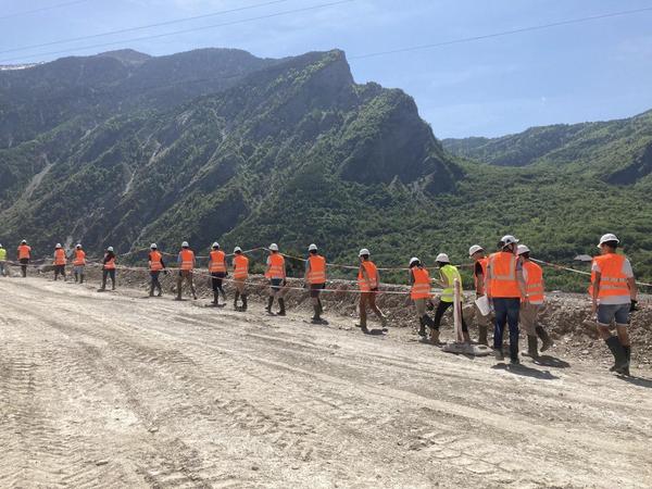 Giovani studenti alla scoperta di grandi opere infrastrutturali in Europa